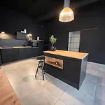 Design Loft - Heimkino - Zentral - Parkplatz - Tischkicker - Kueche