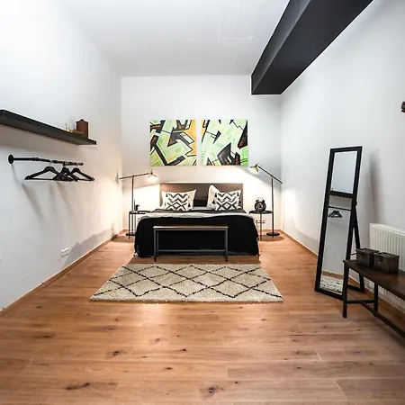 Apartmán Design Loft - Heimkino - Zentral - Parkplatz - Tischkicker - Kueche