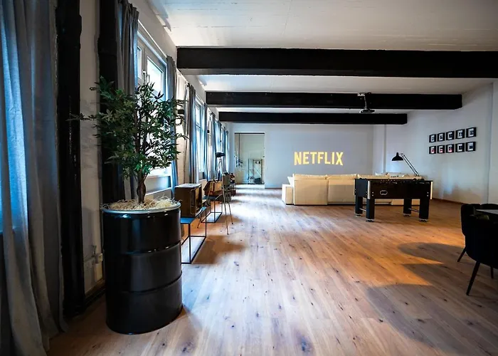 Design Loft - Heimkino - Zentral - Parkplatz - Tischkicker - Kueche شقة *