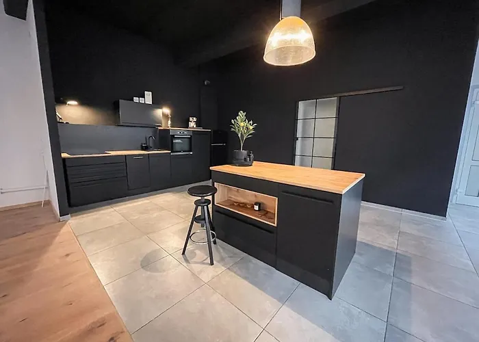 Design Loft - Heimkino - Zentral - Parkplatz - Tischkicker - Kueche