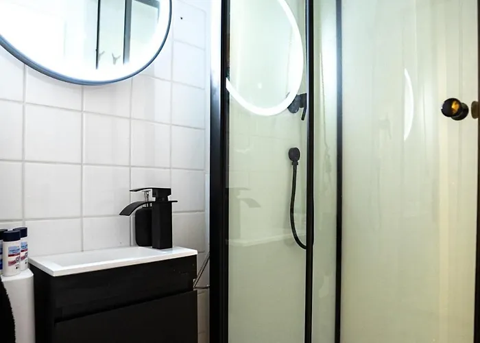 Design Loft - Heimkino - Zentral - Parkplatz - Tischkicker - Kueche شقة