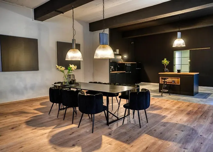 Design Loft - Heimkino - Zentral - Parkplatz - Tischkicker - Kueche شقة فيسبادن