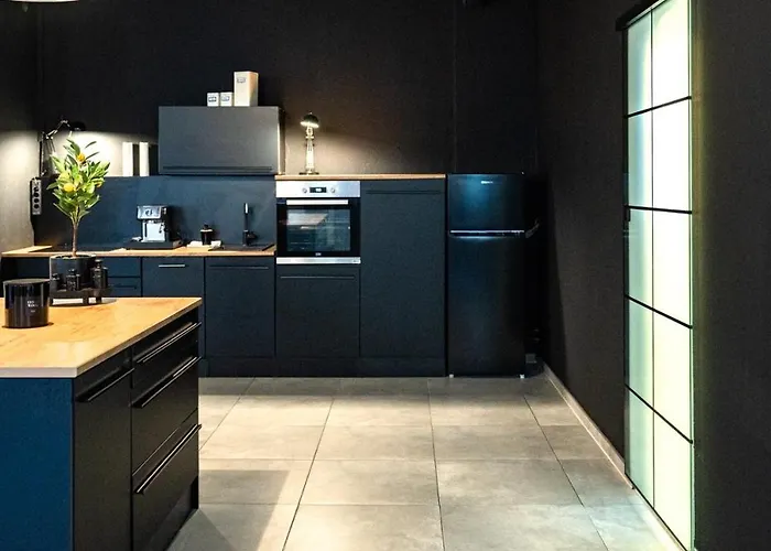 Design Loft - Heimkino - Zentral - Parkplatz - Tischkicker - Kueche شقة فيسبادن