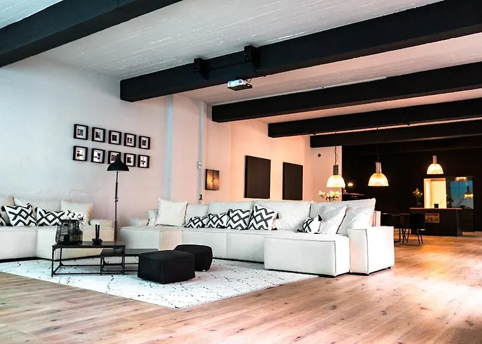 Design Loft - Heimkino - Zentral - Parkplatz - Tischkicker - Kueche * فيسبادن