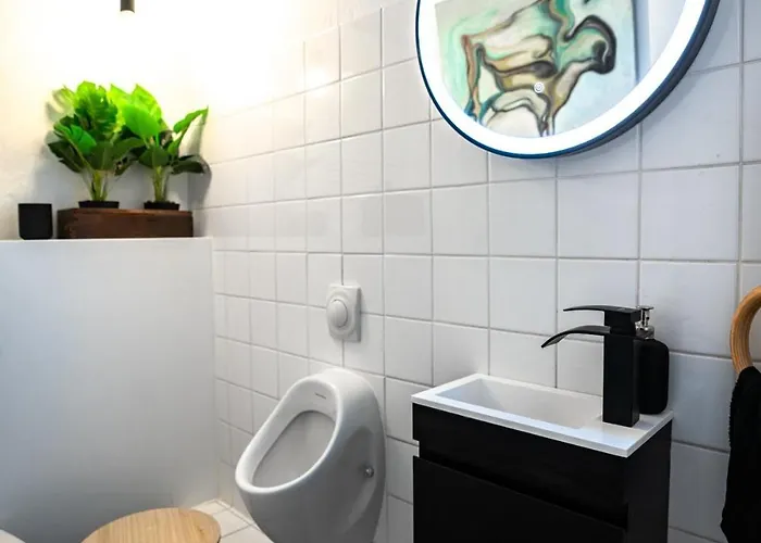 Design Loft - Heimkino - Zentral - Parkplatz - Tischkicker - Kueche