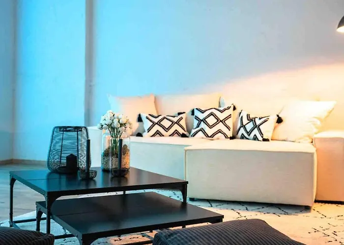 Design Loft - Heimkino - Zentral - Parkplatz - Tischkicker - Kueche شقة فيسبادن